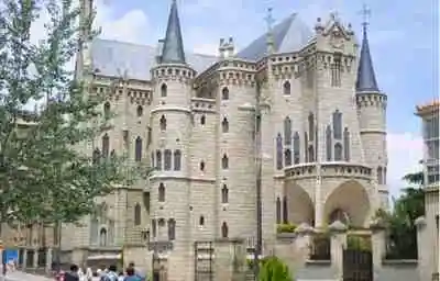  Palais Espiscopal d'Astorga